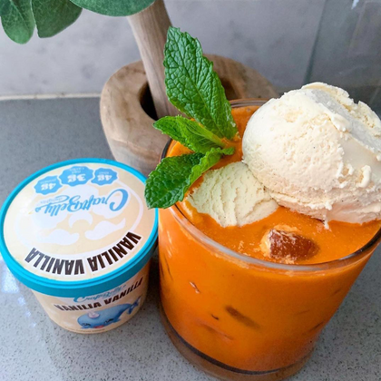 Keto-friendly Thai Iced Tea Ice Cream Float🍹amazinnggggg